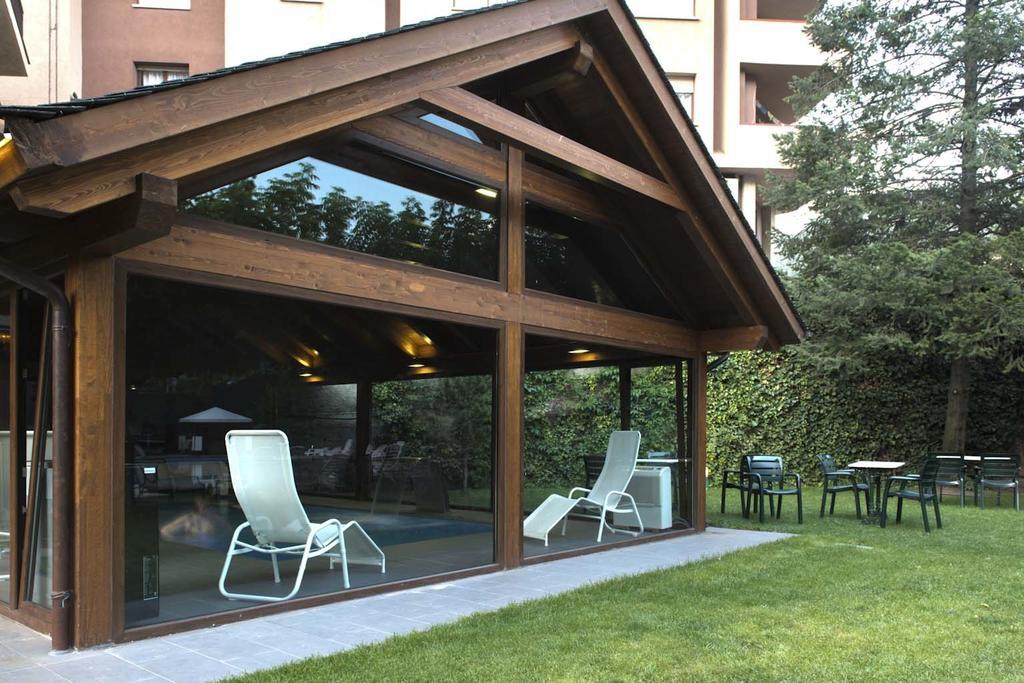 סורט Hotel Restaurant Pessets & Spa מראה חיצוני תמונה