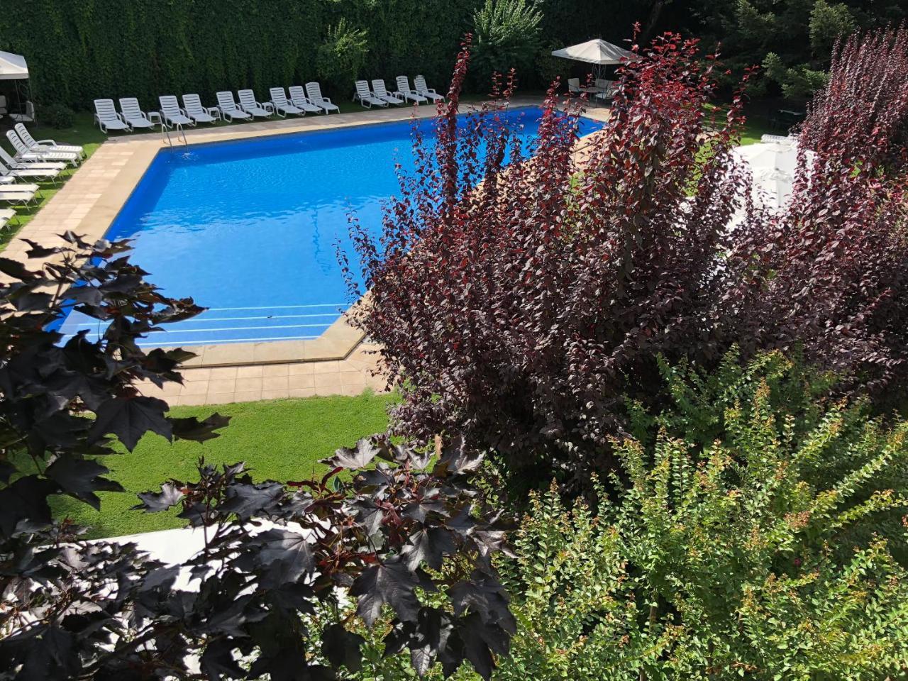סורט Hotel Restaurant Pessets & Spa מראה חיצוני תמונה